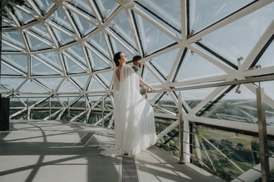 Balti rėmeliai vestuvių fotografija