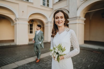 Balti rėmeliai vestuvių fotografija