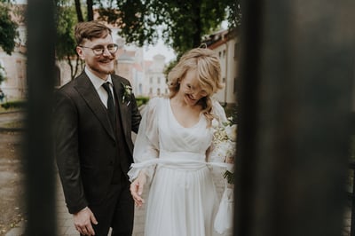 Balti rėmeliai vestuvių fotografija
